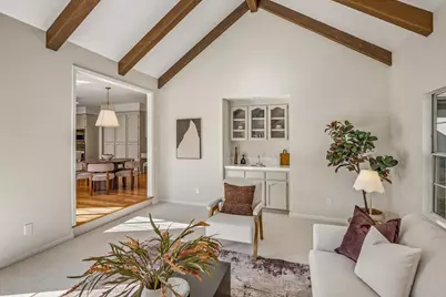 12078 Beauchamps Ln, Saratoga, CA 95070 - Photo 14