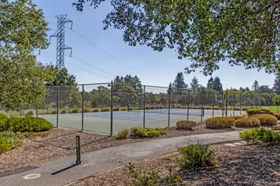 12078 Beauchamps Ln, Saratoga, CA 95070 - Photo 34