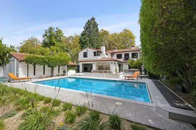560 Center Dr, Palo Alto, CA 94301 - Photo 52