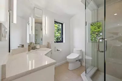 560 Center Dr, Palo Alto, CA 94301 - Photo 36