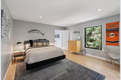 560 Center Dr, Palo Alto, CA 94301 - Photo 42