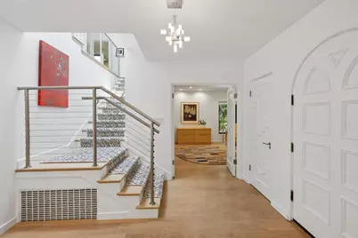 560 Center Dr, Palo Alto, CA 94301 - Photo 26