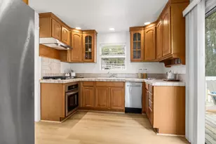 1100 Spring Hills Dr, Watsonville, CA 95076 - Photo 10