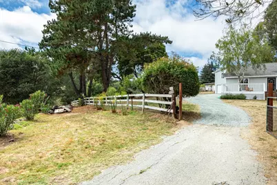 1100 Spring Hills Dr, Watsonville, CA 95076 - Photo 54