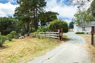 1100 Spring Hills Dr, Watsonville, CA 95076 - Photo 54