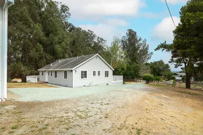 1100 Spring Hills Dr, Watsonville, CA 95076 - Photo 58