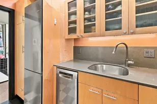 2626 Wawona St, San Francisco, CA 94116 - Photo 14