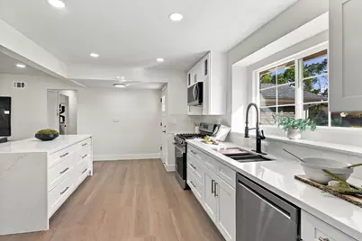 5571 Cornell Dr, San Jose, CA 95118 - Photo 10