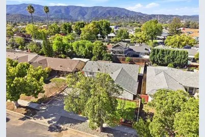 5571 Cornell Dr, San Jose, CA 95118 - Photo 34
