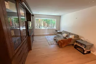 1063 Del Cambre Dr, San Jose, CA 95129 - Photo 4
