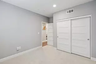 1018 Onofrio Ln 2, San Jose, CA 95131 - Photo 24