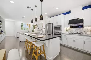 306 Santa Diana Terrace, Sunnyvale, CA 94085 - Photo 4