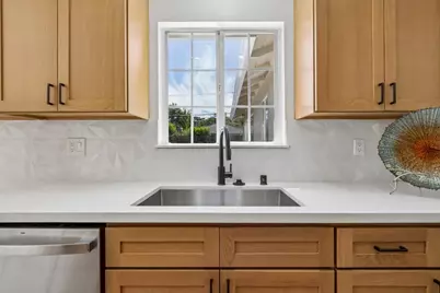 2092 Mardel Ln, San Jose, CA 95128 - Photo 12