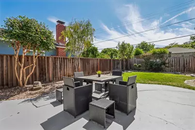 2092 Mardel Ln, San Jose, CA 95128 - Photo 32