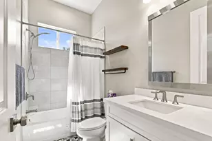 8740 Evergreen Ct, Gilroy, CA 95020 - Photo 16