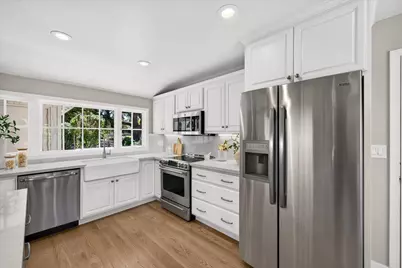 1032 Riverside Dr, Los Altos, CA 94024 - Photo 18