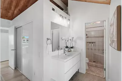 715 Quetta Ave E, Sunnyvale, CA 94087 - Photo 18