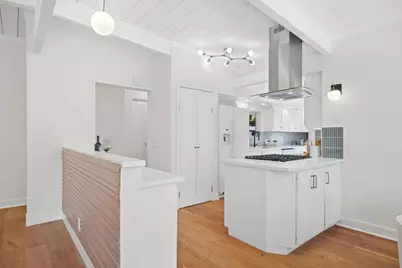 20 Roosevelt Cir, Palo Alto, CA 94306 - Photo 10