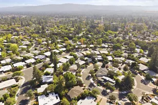 20 Roosevelt Cir, Palo Alto, CA 94306 - Photo 44