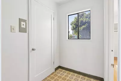 22801 Kiwanis St, Hayward, CA 94541 - Photo 14