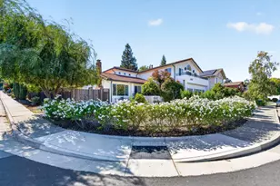 6543 Skyfarm Dr, San Jose, CA 95120 - Photo 2