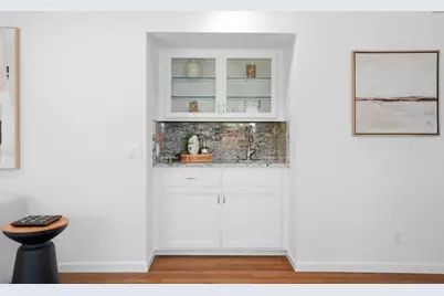 20987 Fairwoods Ct, Cupertino, CA 95014 - Photo 22
