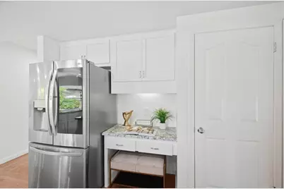 20987 Fairwoods Ct, Cupertino, CA 95014 - Photo 12