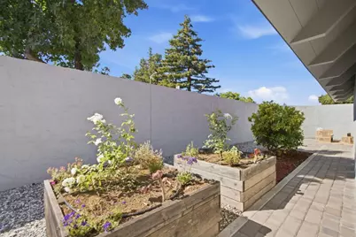 1398 Sydney Dr, Sunnyvale, CA 94087 - Photo 40