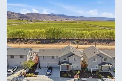 820 Vasquez Dr, Soledad, CA 93960 - Photo 16