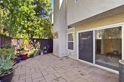 5587 Makati Cir, San Jose, CA 95123 - Photo 32