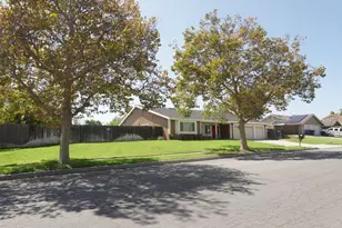 2108 N Apple Ave, Rialto, CA 92377 - Photo 2