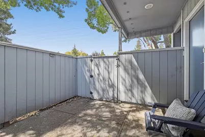 844 La Barbera Dr, San Jose, CA 95126 - Photo 6