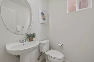 26 Cymbidium Cir, South San Francisco, CA 94080 - Photo 20