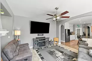 2163 Prato Ct, Los Banos, CA 93635 - Photo 8