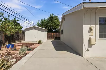 1907 Naples Dr, San Jose, CA 95122 - Photo 44