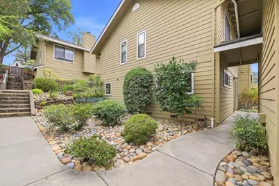 14527 Oak St, Saratoga, CA 95070 - Photo 6