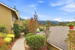 14527 Oak St, Saratoga, CA 95070 - Photo 4