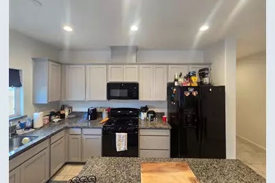 1948 Mastrangelo St, Los Banos, CA 93635 - Photo 10
