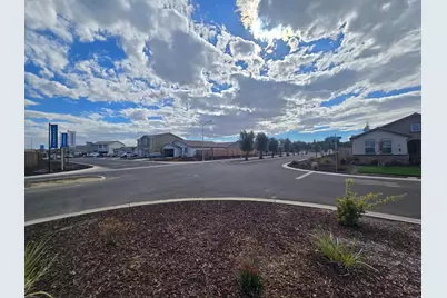 1948 Mastrangelo St, Los Banos, CA 93635 - Photo 42