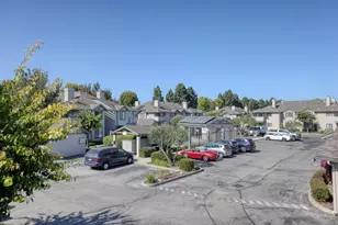 1056 Padre Dr 4, Salinas, CA 93901 - Photo 26