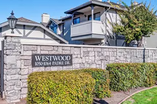 1056 Padre Dr 4, Salinas, CA 93901 - Photo 1