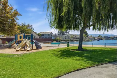 798 Widgeon St, Foster City, CA 94404 - Photo 82
