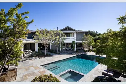 12366 Priscilla Ln, Los Altos Hills, CA 94022 - Photo 18
