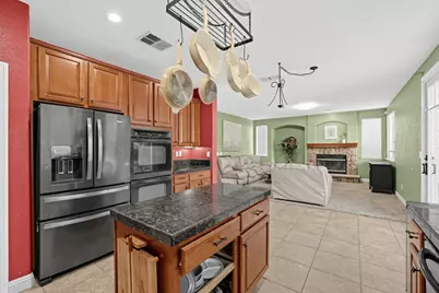 3289 Big Bear Dr, Roseville, CA 95747 - Photo 8