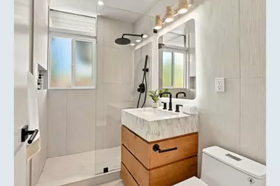 2020 Channing Ave, Palo Alto, CA 94303 - Photo 18