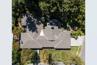 2030 Kent Dr, Los Altos, CA 94024 - Photo 32