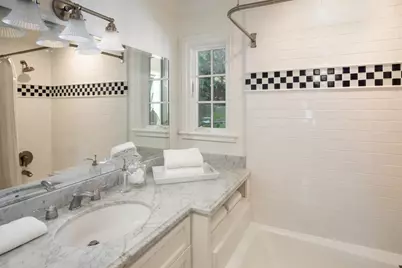 2030 Kent Dr, Los Altos, CA 94024 - Photo 20
