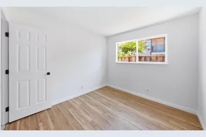 1261 Juniper Dr 14, Gilroy, CA 95020 - Photo 10