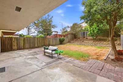 15 Brighton Ct, Daly City, CA 94015 - Photo 26