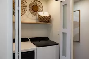 220 Canyon Dr, Portola Valley, CA 94028 - Photo 14